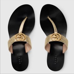 GUCCI Marmont Leather Thong Sandal with Double G EU 39 Gold Metallic